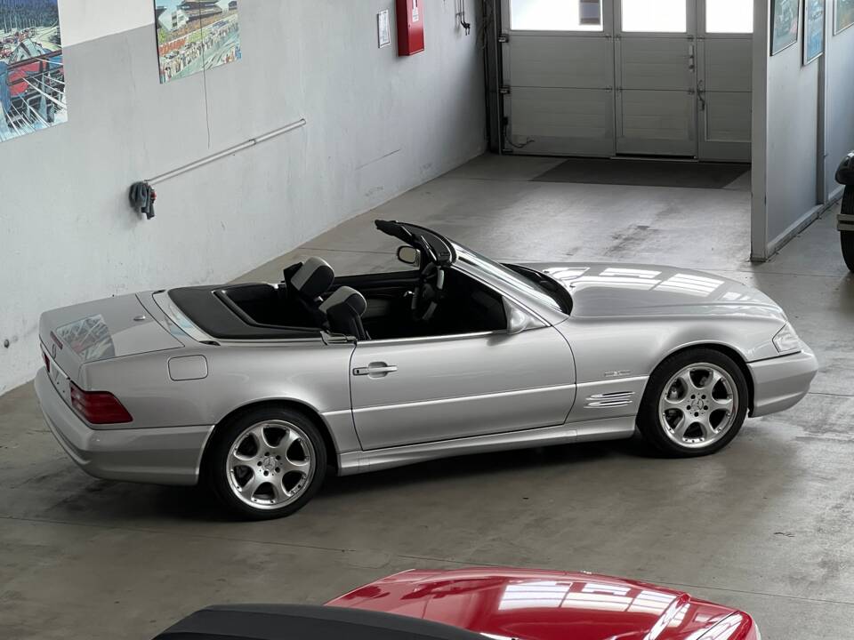 Bild 4/50 von Mercedes-Benz SL 500 &quot;Silver Arrow&quot; (2001)