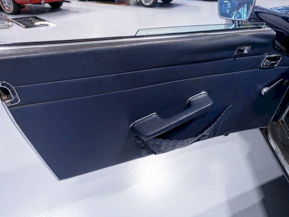 Immagine 24/36 di Mercedes-Benz 280 SL (1971)