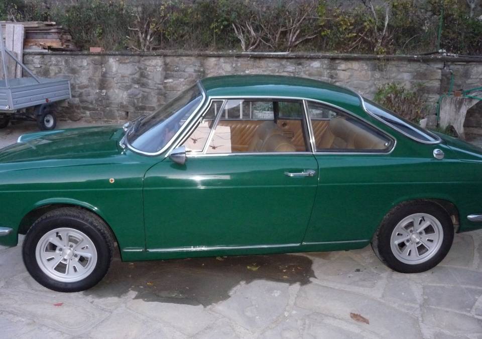 Image 2/4 of SIMCA 1000 Coupe (1966)