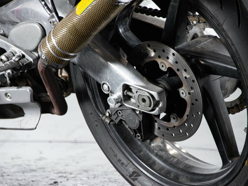 Image 15/50 of Aprilia RS 125 (1999)