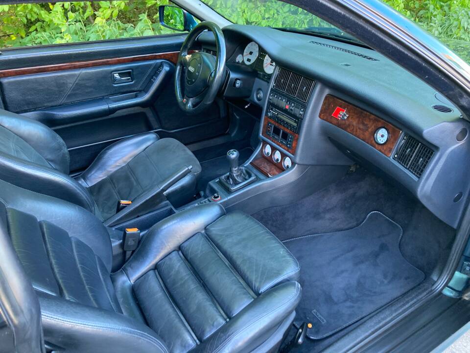Image 22/42 de Audi Coupé S2 (1994)