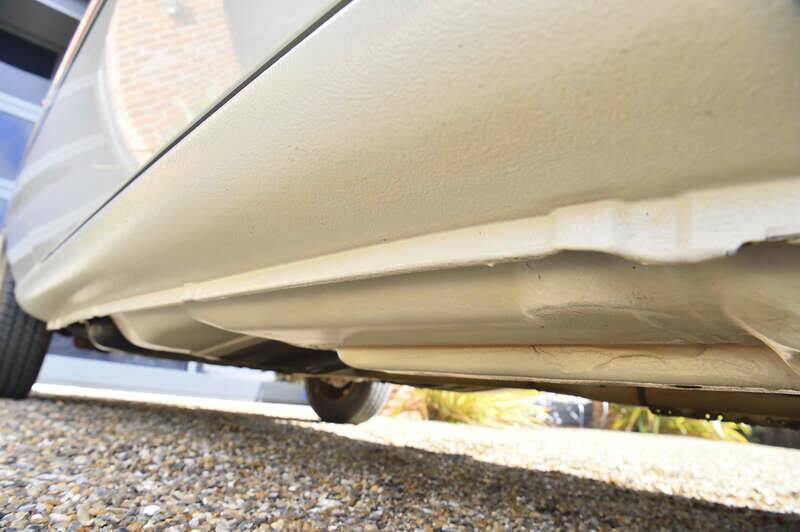 Image 23/35 of Peugeot 205 (1985)