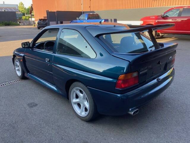 Image 5/21 de Ford Escort RS Cosworth (1993)