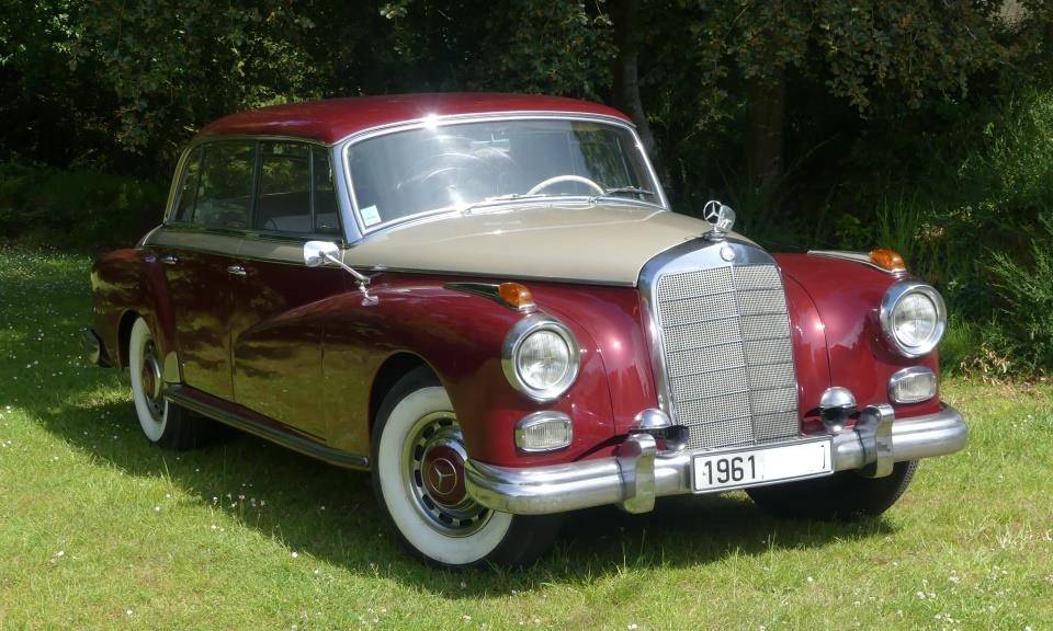 Image 2/33 of Mercedes-Benz 300 d (1961)