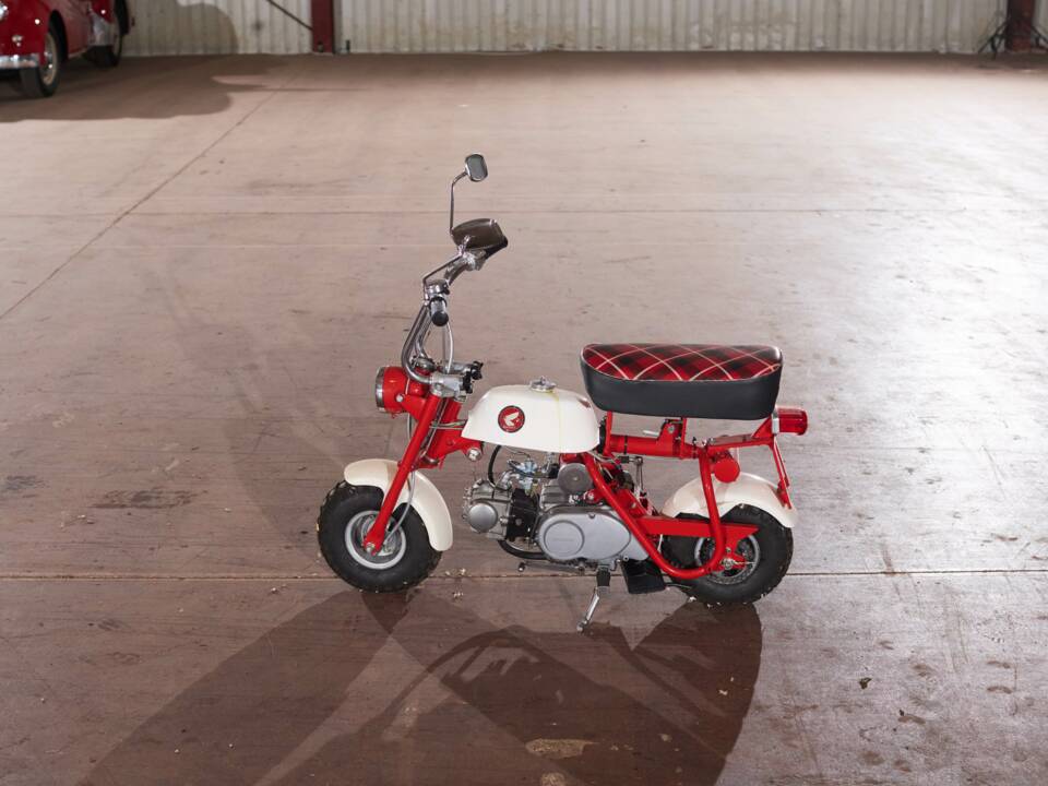 Image 6/10 de Honda Z 50 M Monkey (1967)