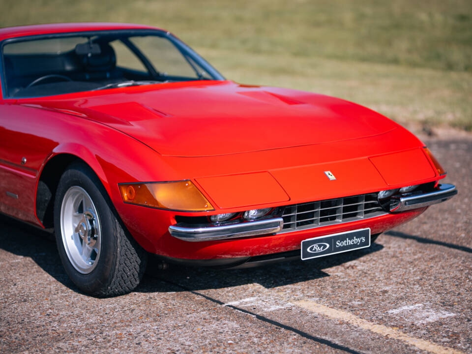 Immagine 38/50 di Ferrari 365 GTB&#x2F;4 Daytona (1973)