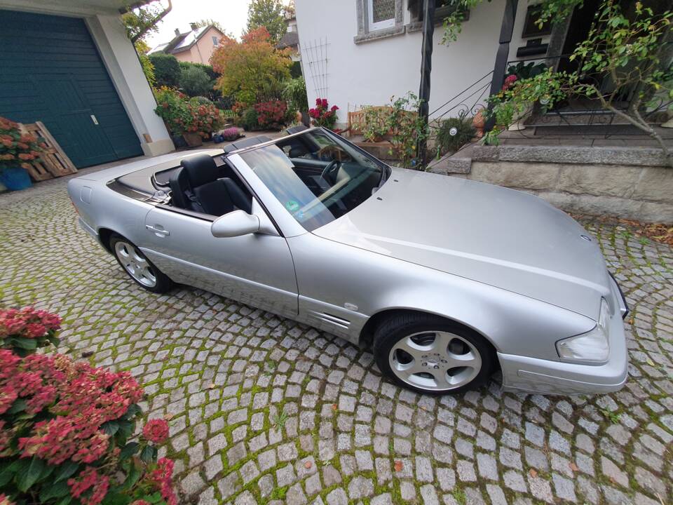 Image 5/11 of Mercedes-Benz SL 320 (2000)