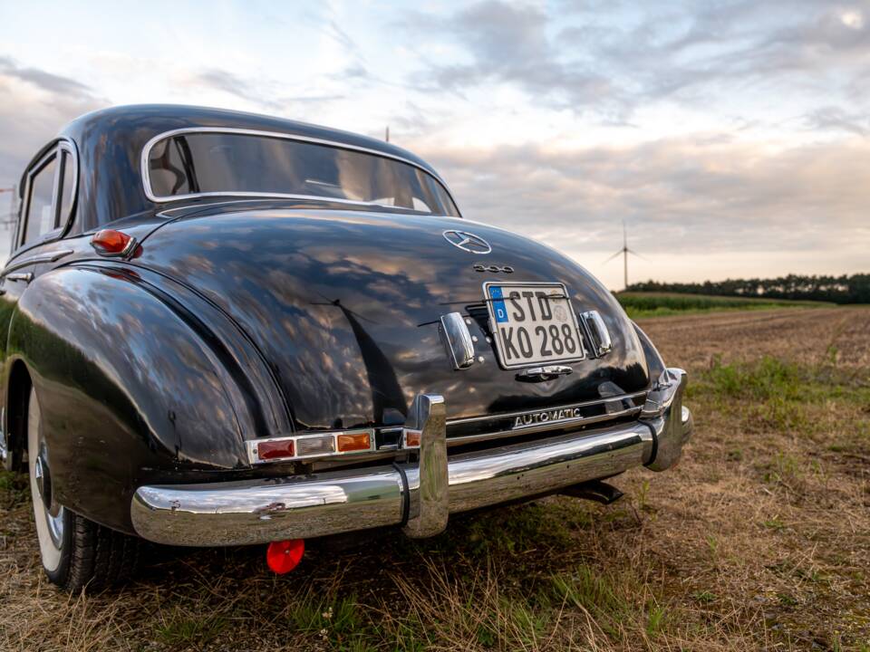 Bild 12/17 von Mercedes-Benz 300 c (1956)