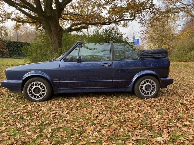 Image 5/24 of Volkswagen Golf I Cabrio GLi 1.8 (1991)