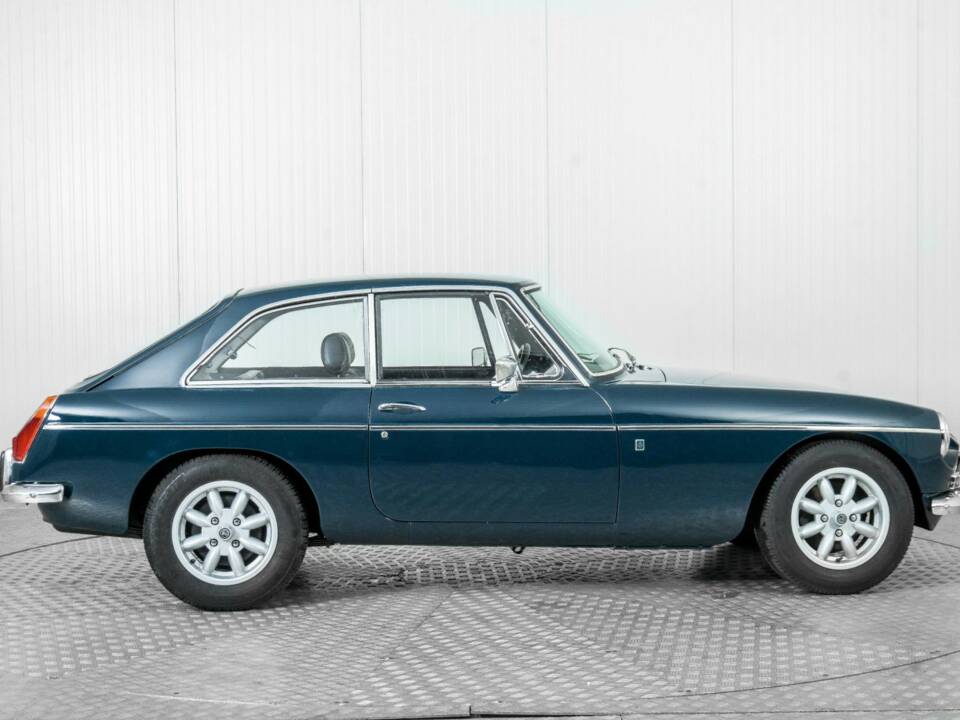 Imagen 9/50 de MG MGB GT (1972)
