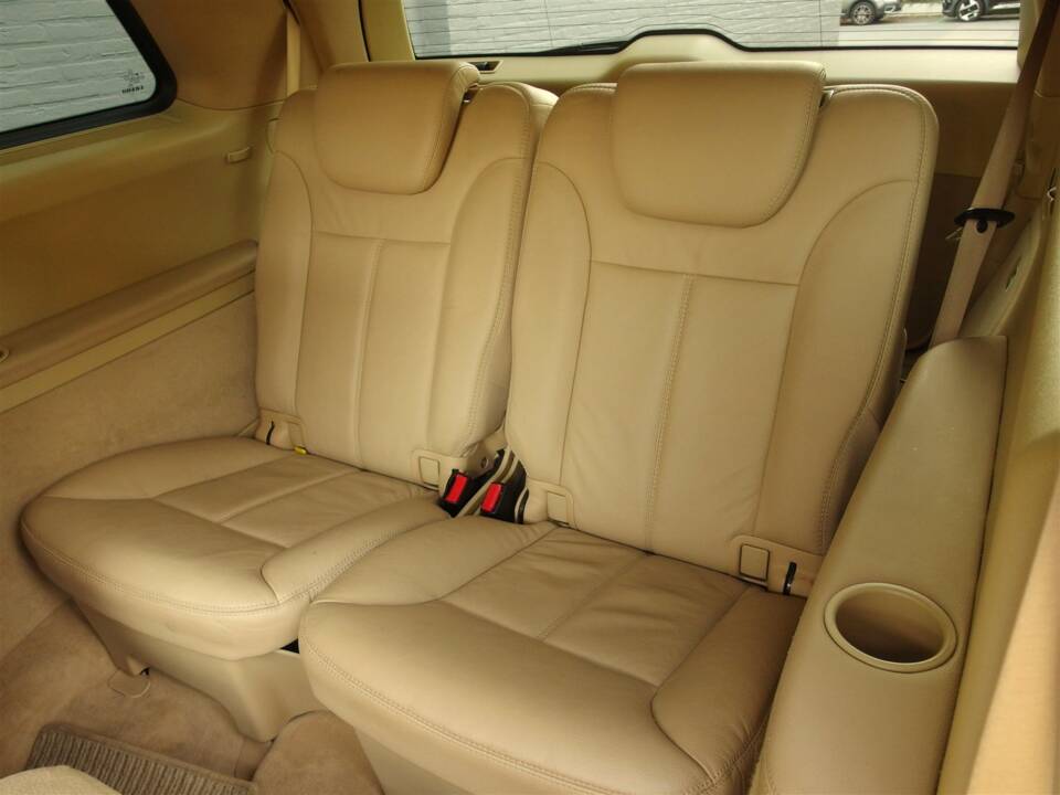 Bild 55/98 von Mercedes-Benz GL 450 4MATIC (2007)