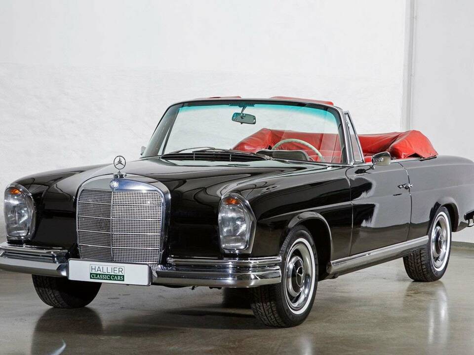 Image 1/34 of Mercedes-Benz 280 SE (1966)