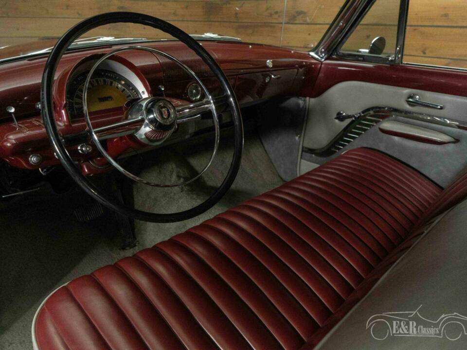 Image 2/19 of Mercury Monterey Hardtop (1953)