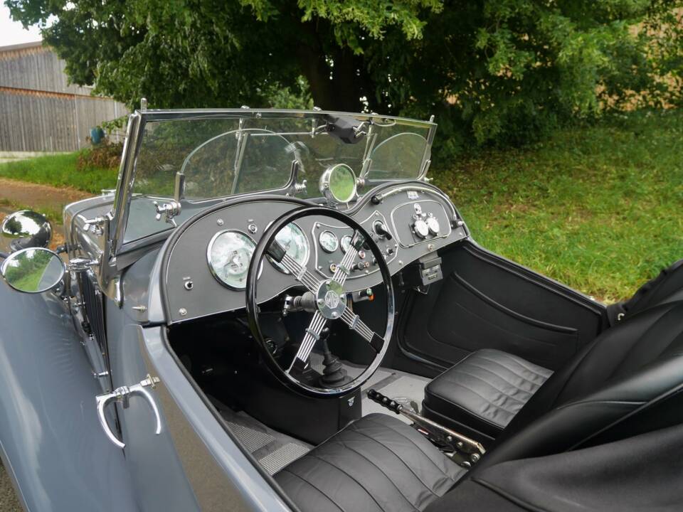 Bild 13/43 von MG TD (1953)