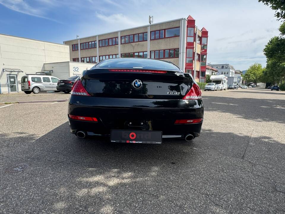 Bild 15/99 von BMW 650i (2007)