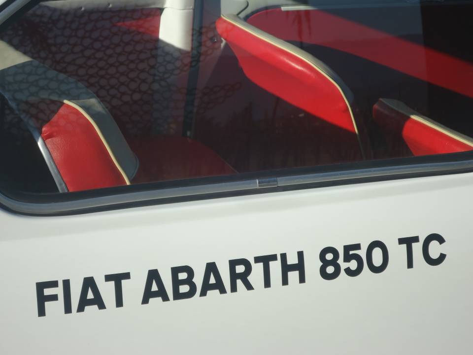 Bild 21/42 von Abarth Fiat 850 TC (1964)
