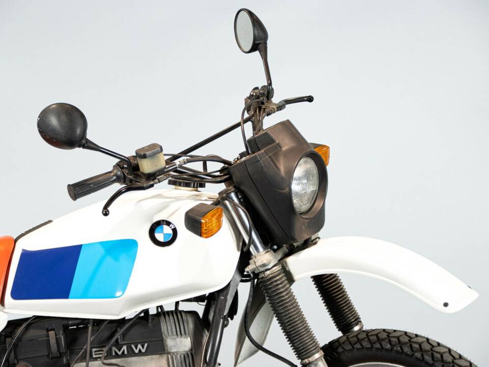 Image 35/50 of BMW R 80 GS (1983)