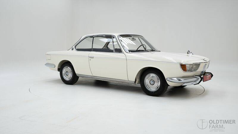 Image 3/15 de BMW 2000 CS (1968)