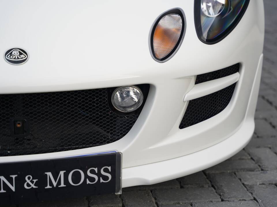 Image 30/50 of Lotus Exige S 240 (2010)