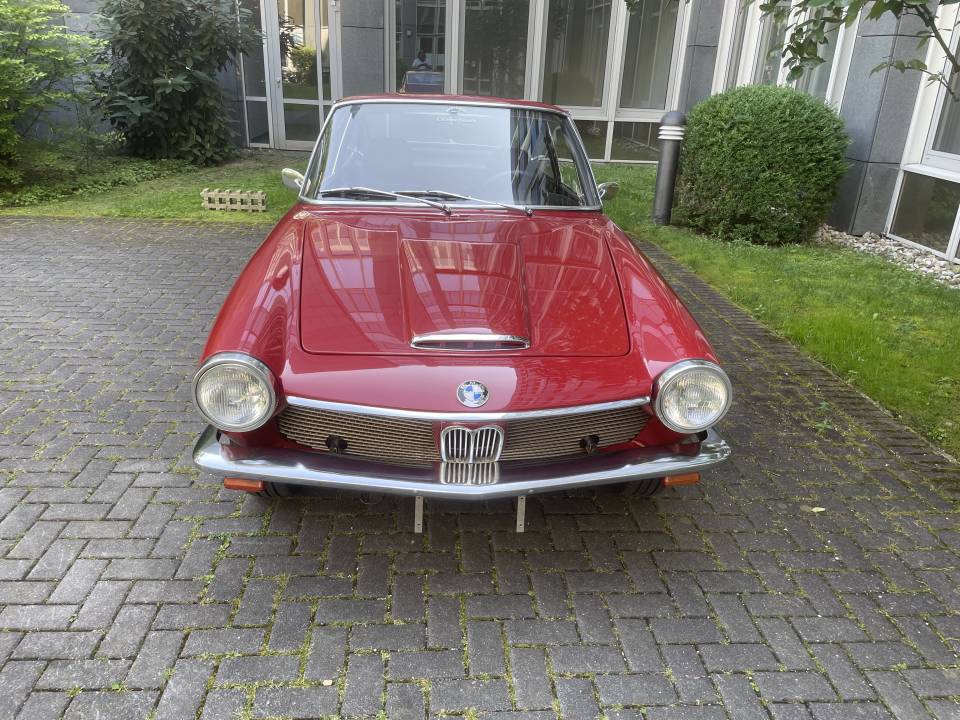 Bild 34/36 von BMW 1600 GT (1968)