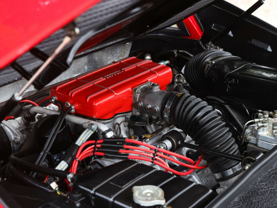 Image 37/50 de Ferrari 308 GTSi (1981)