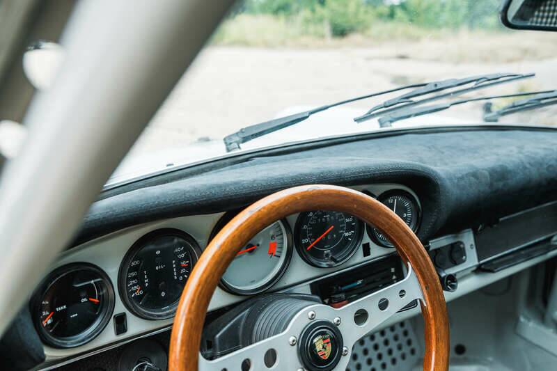 Afbeelding 40/50 van Porsche 911 ST 2.2 (1970)