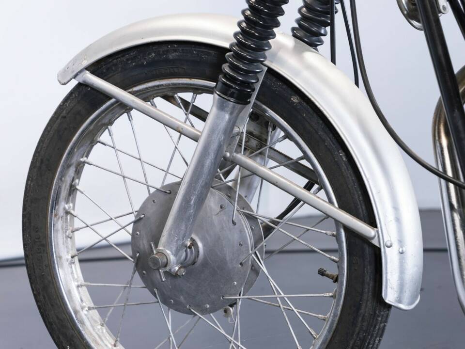 Image 18/50 of Gilera DUMMY (1974)