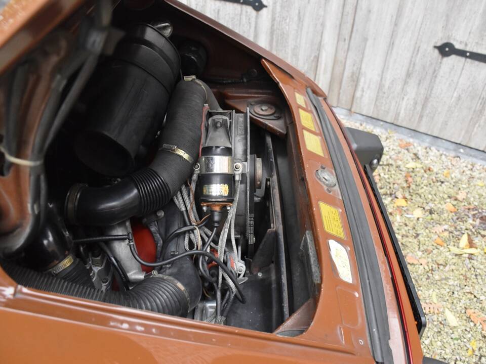 Image 35/37 de Porsche 911 Carrera 3.0 (1977)
