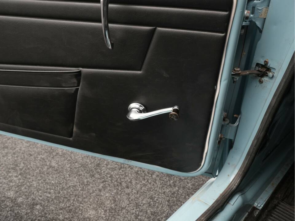 Bild 15/24 von Triumph TR 4A (1965)