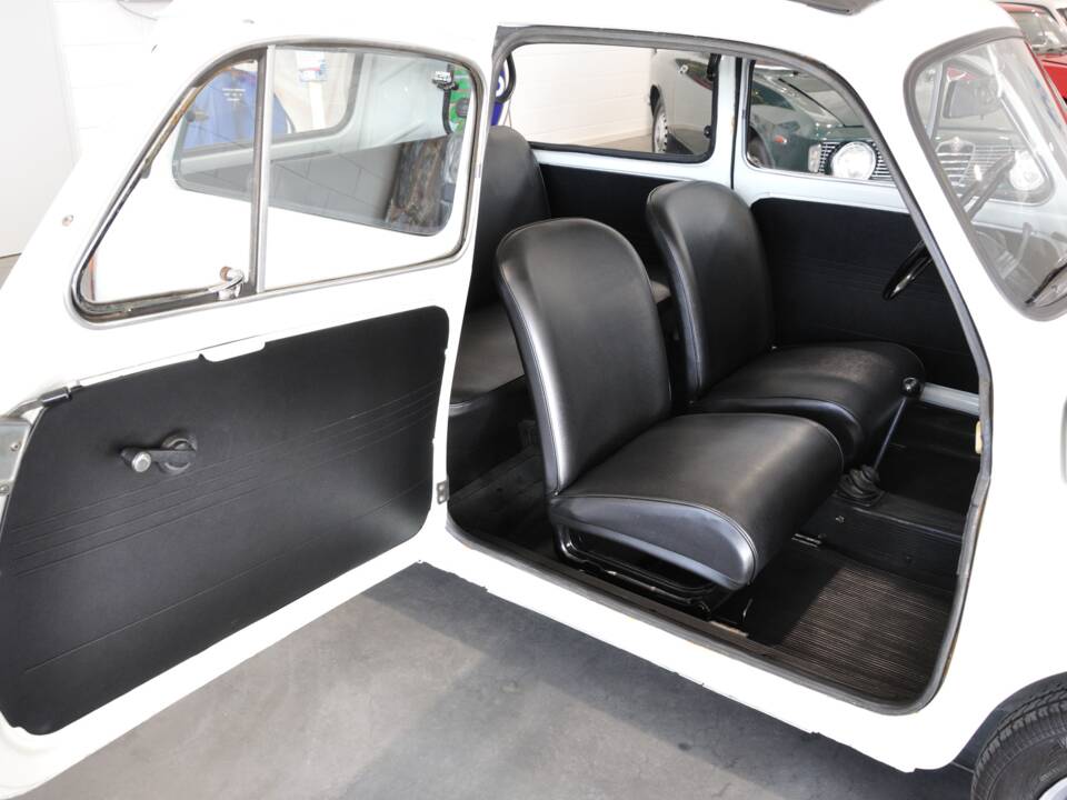 Immagine 20/25 di Autobianchi 500 Nuova Giardiniera (1976)