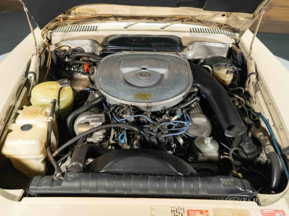 Immagine 28/29 di Mercedes-Benz 380 SL (1983)