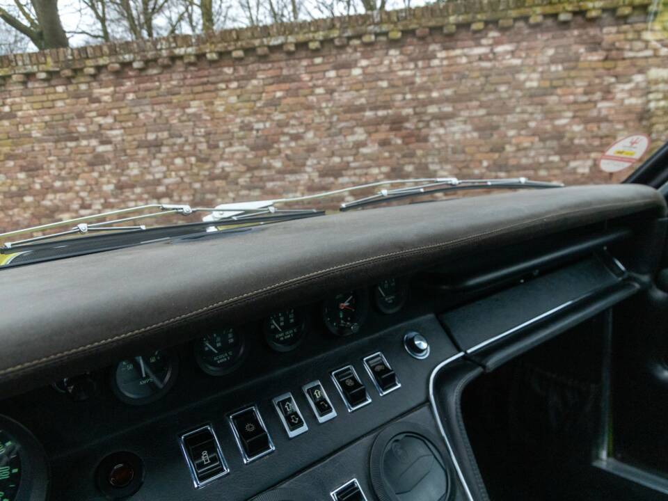 Image 43/50 of Maserati Ghibli (1970)