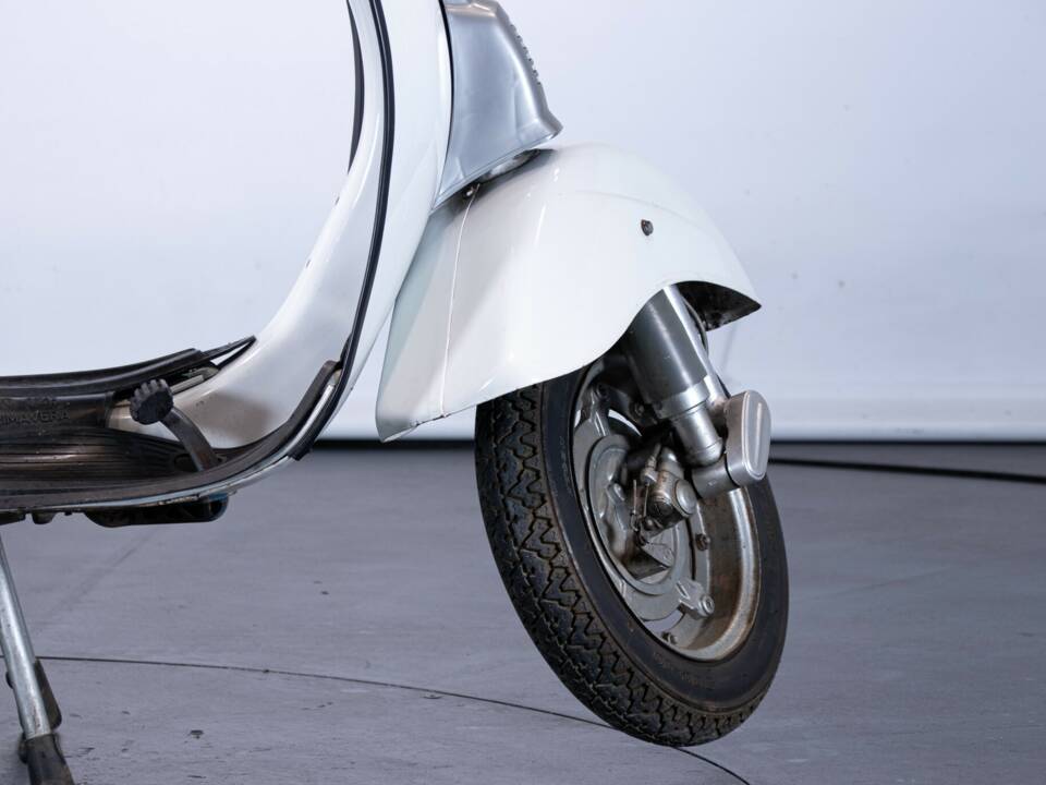 Image 30/50 of Piaggio Vespa 50 Special (1972)
