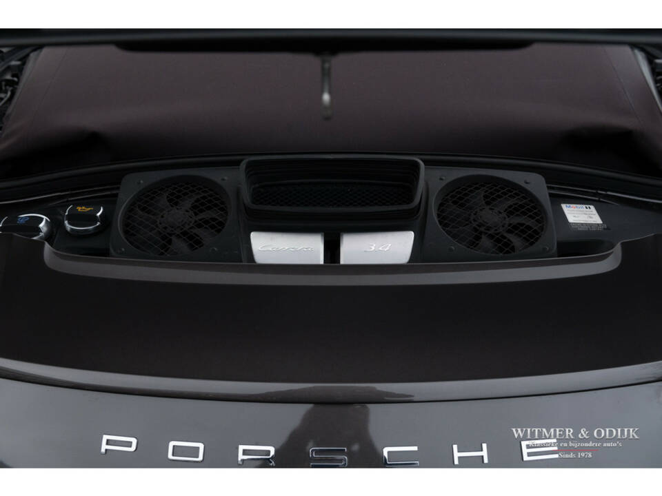 Image 39/40 of Porsche 911 Carrera (2013)