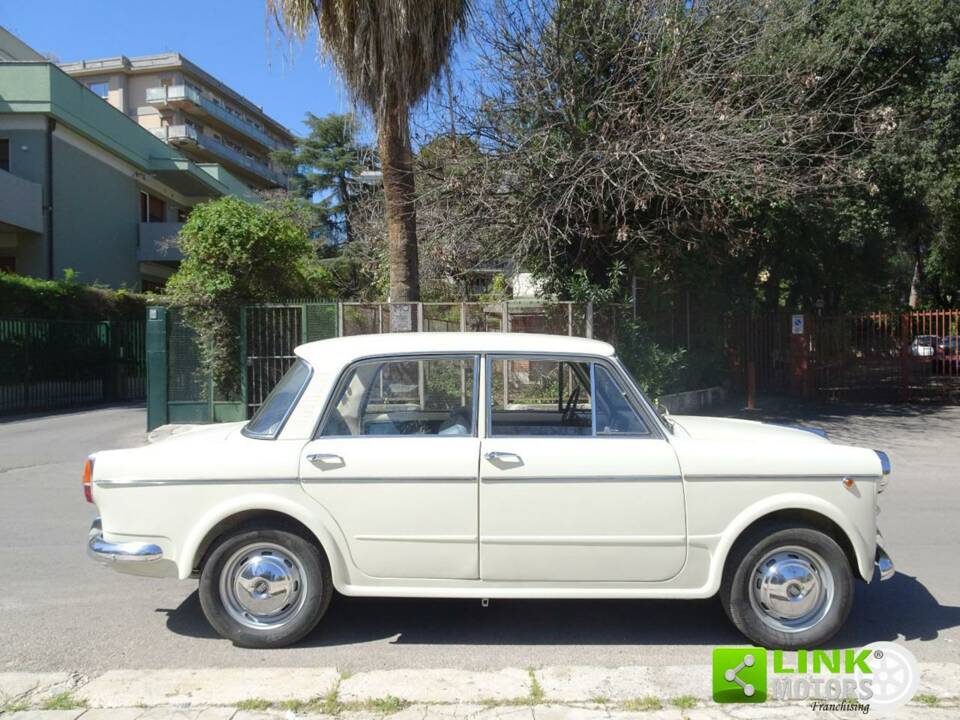 Image 7/10 of FIAT 1100 D (1961)