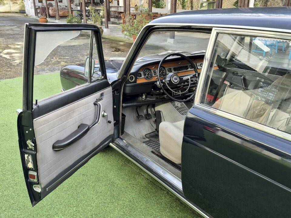 Afbeelding 24/63 van Lancia Flavia 2000 (1970)