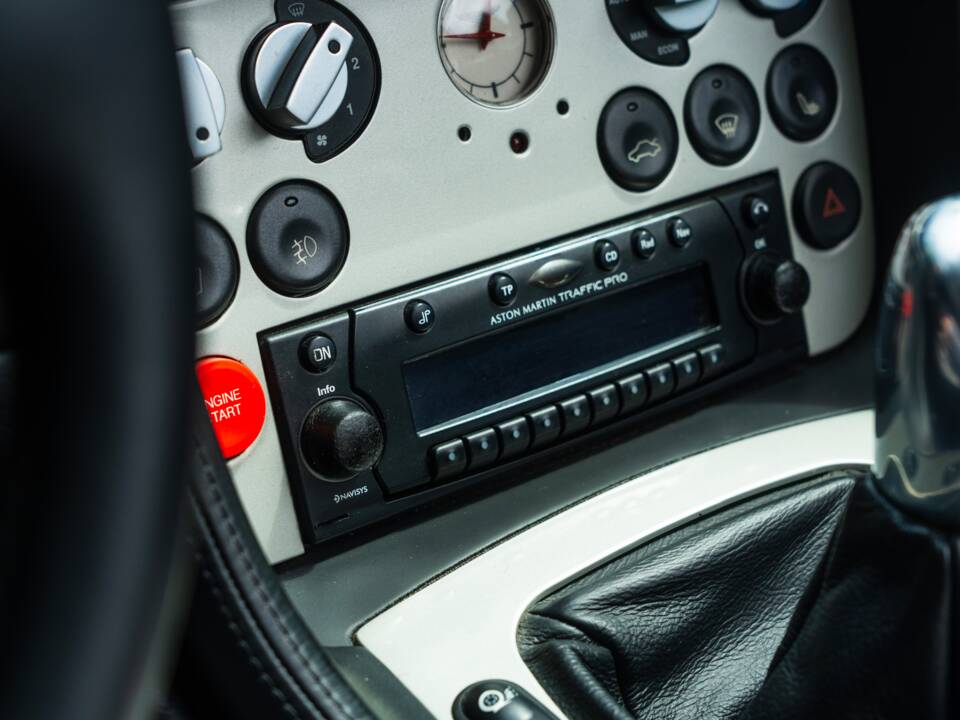Afbeelding 32/62 van Aston Martin DB AR1 (2004)