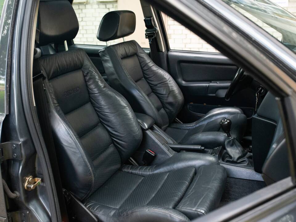 Afbeelding 46/55 van Ford Sierra Cosworth 4x4 (1990)