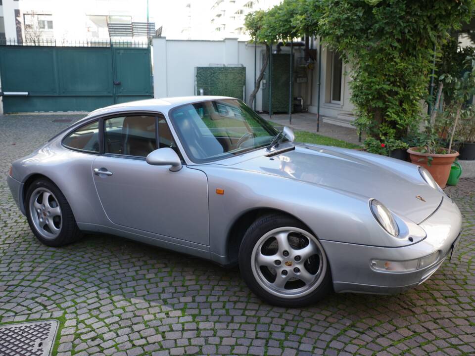 Image 1/18 of Porsche 911 Carrera (1994)