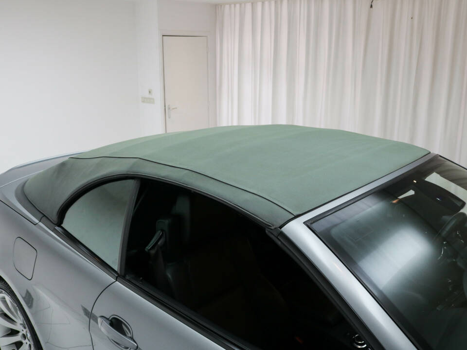 Immagine 16/17 di BMW 630i (2007)