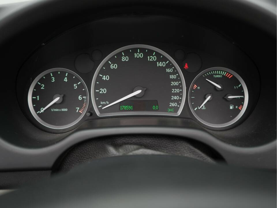 Immagine 13/35 di Saab 9-3 2.0t (2005)