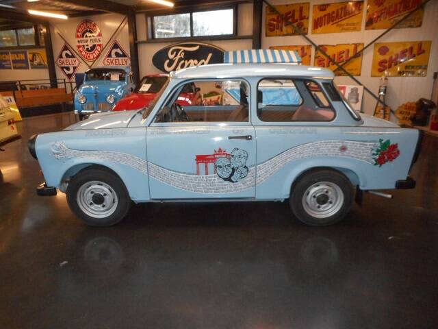 Imagen 9/20 de Trabant 601 S de Luxe (1992)