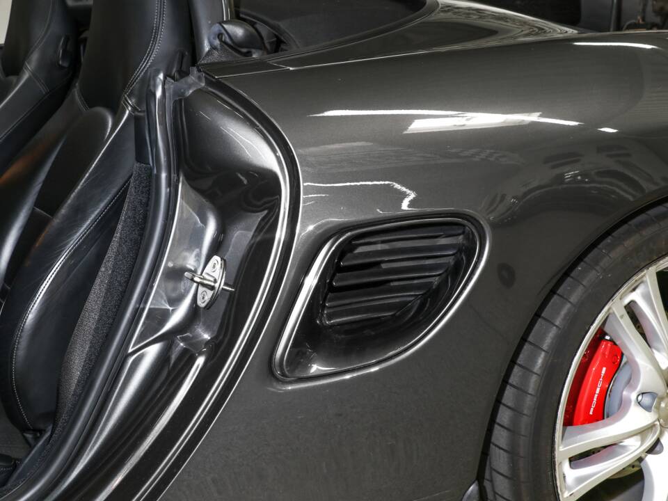 Image 21/23 of Porsche Boxster S (2001)