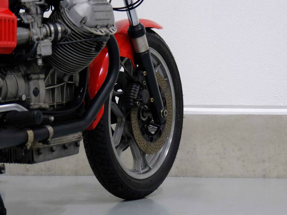Immagine 74/75 di Moto Guzzi 850 LeMans II (1980)