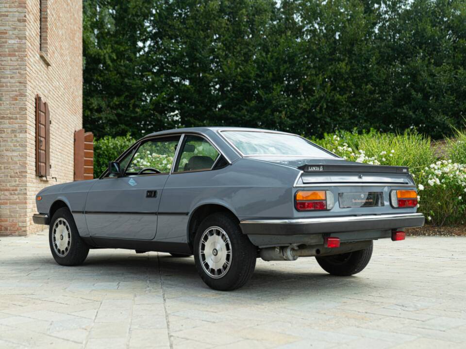 Obraz 7/48 pojazdu Lancia Beta Coupe 1600 (1978)
