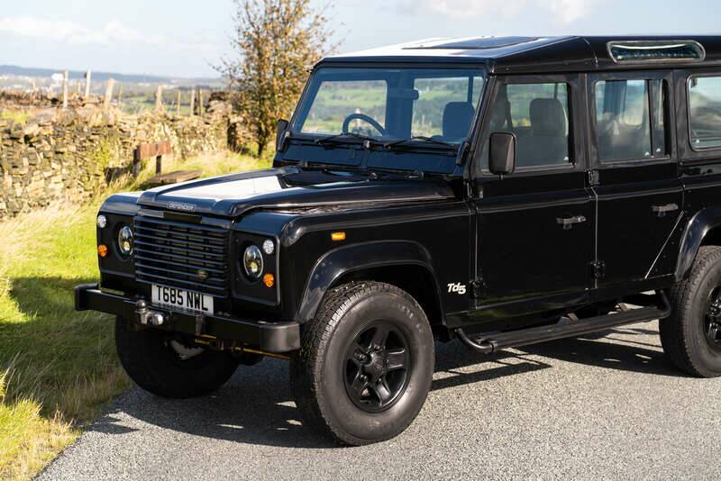 Image 41/50 of Land Rover Defender 110 Td5 (1999)