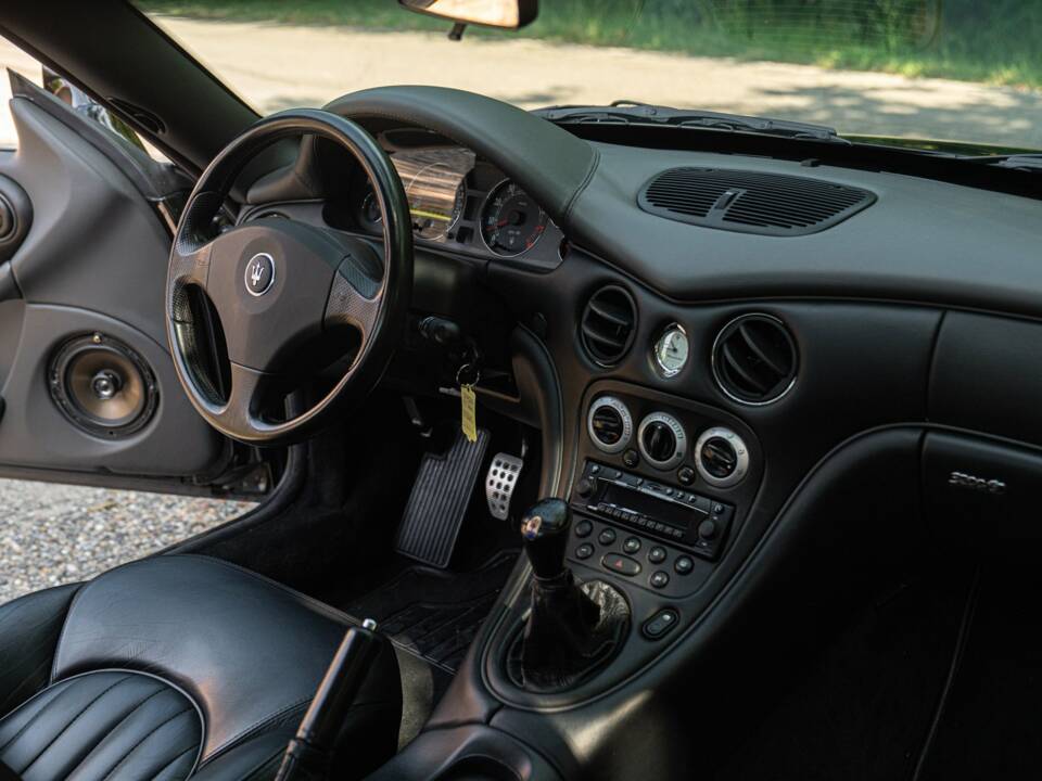 Bild 25/50 von Maserati 3200 GT (2001)