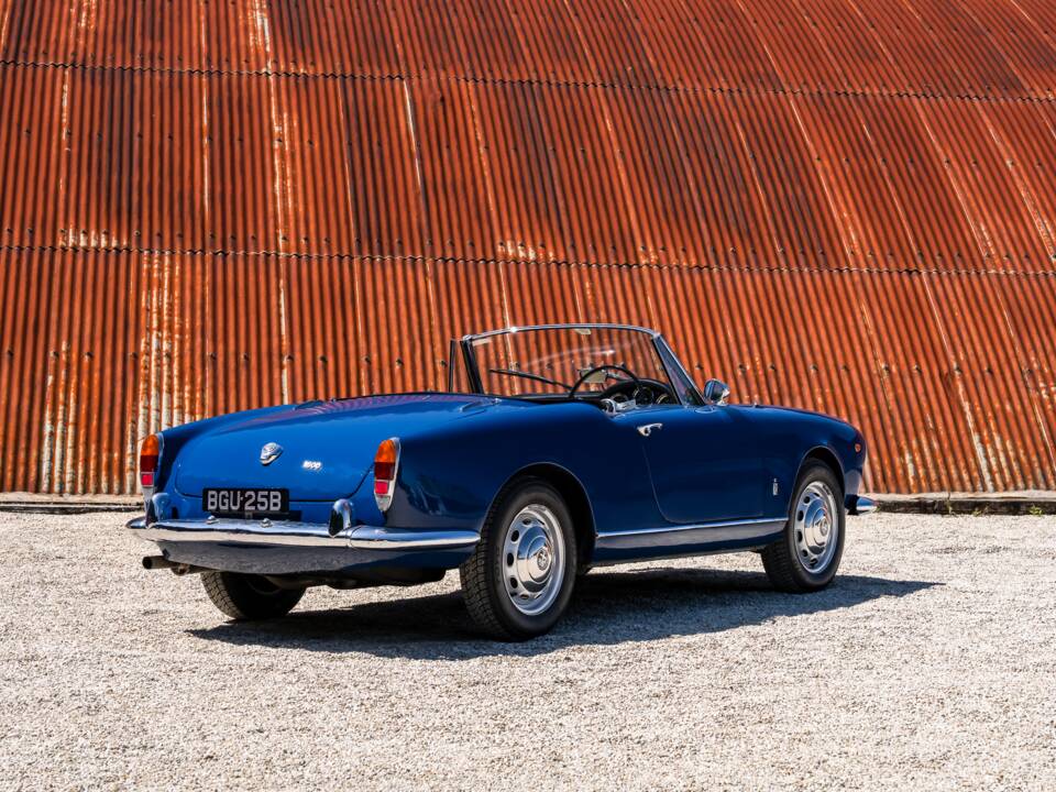 Afbeelding 2/5 van Alfa Romeo Giulia 1600 Spider (1963)