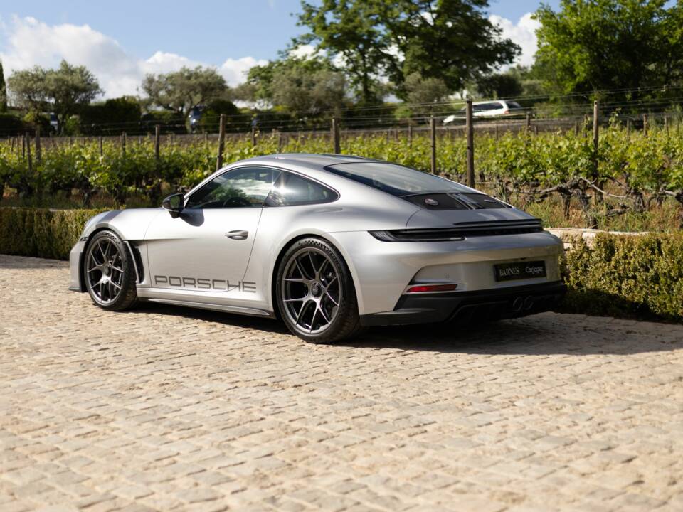 Imagen 2/80 de Porsche 911 S/T (2023)