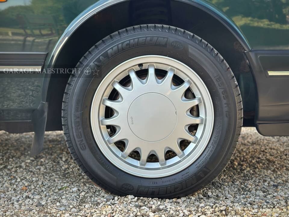 Image 71/100 of Saab 900 S (1993)